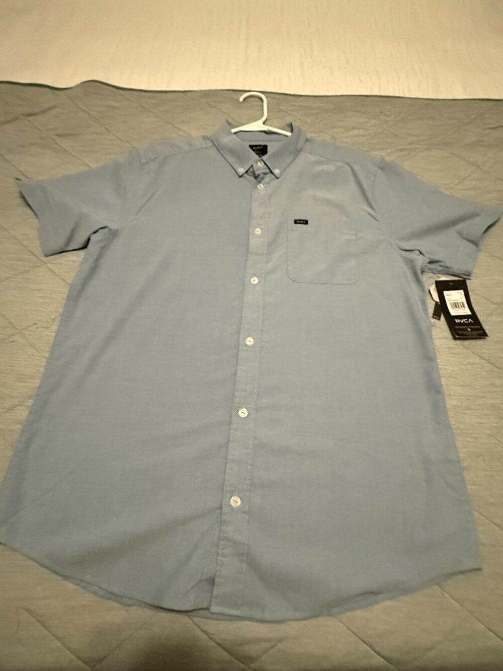 NWT RVCA That'll Do Oxford Short-Sleeve Light Blue Shirt sz L